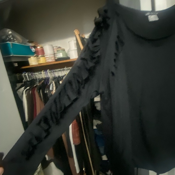 Sweatshirt - Picture 3 of 4